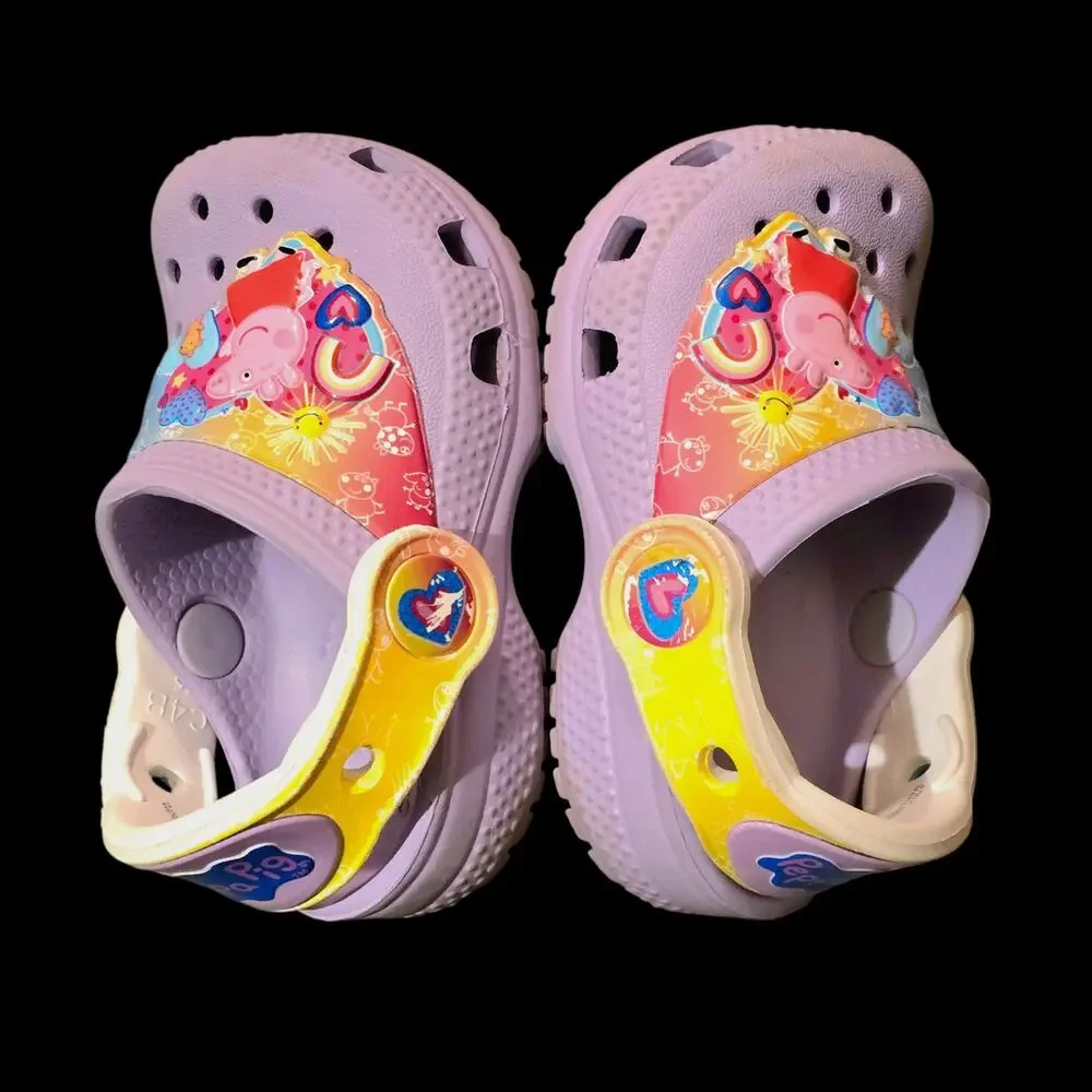 Crocs Baby Classic Peppa Pig slip on Clogs Purple, Size C4